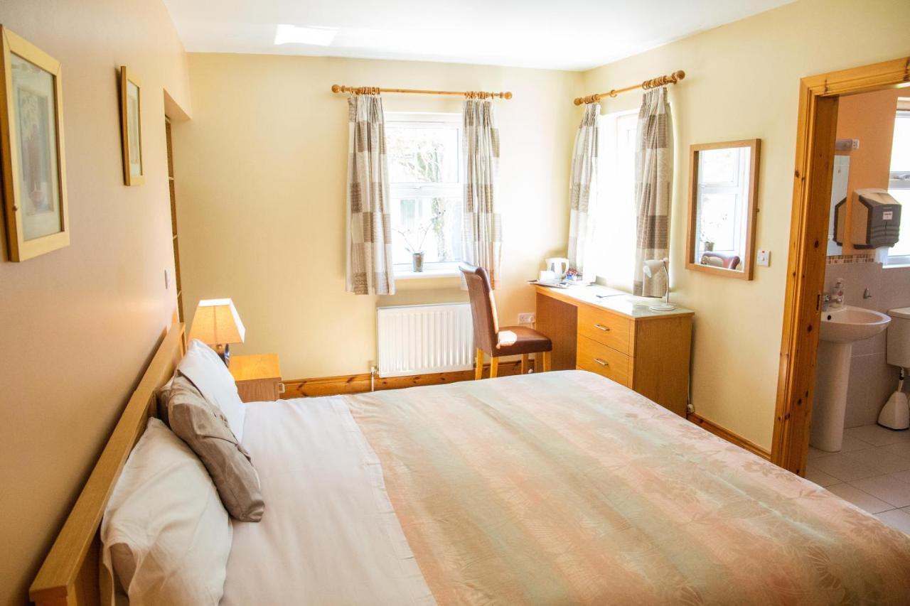 Groarty House/Manor Hotel Londonderry Buitenkant foto