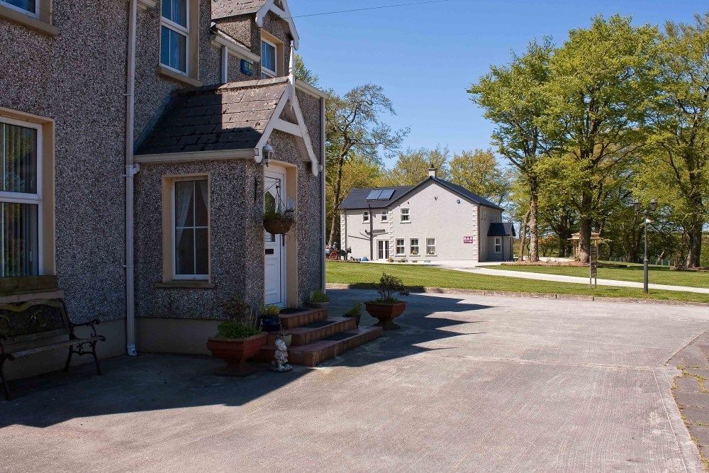 Groarty House/Manor Hotel Londonderry Buitenkant foto
