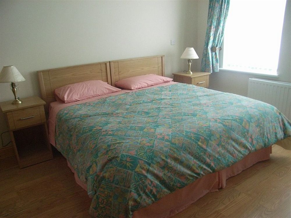 Groarty House/Manor Hotel Londonderry Buitenkant foto