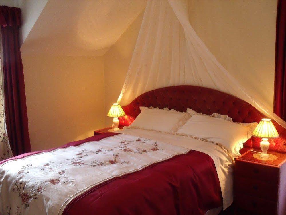 Groarty House/Manor Hotel Londonderry Buitenkant foto