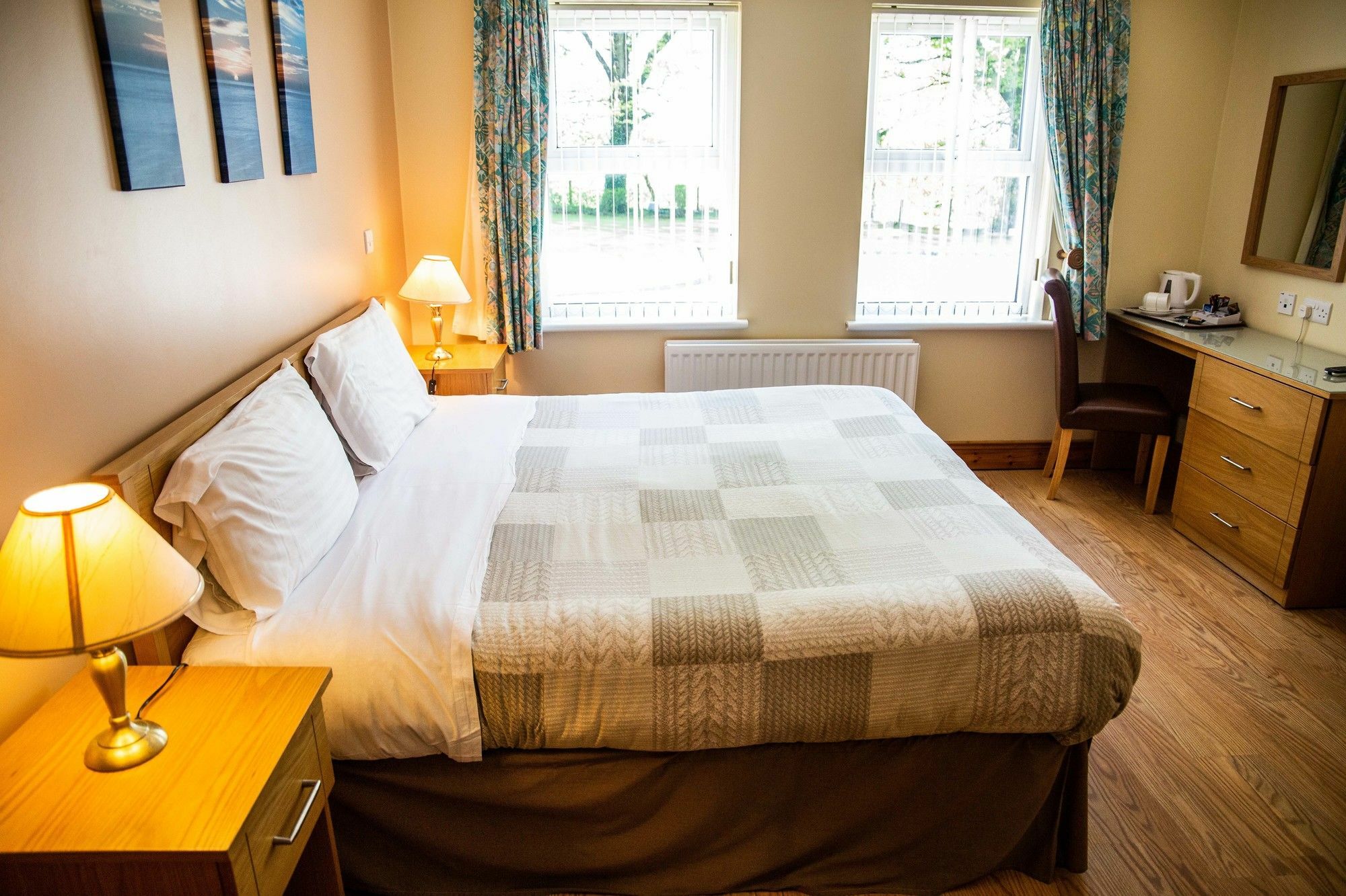 Groarty House/Manor Hotel Londonderry Buitenkant foto