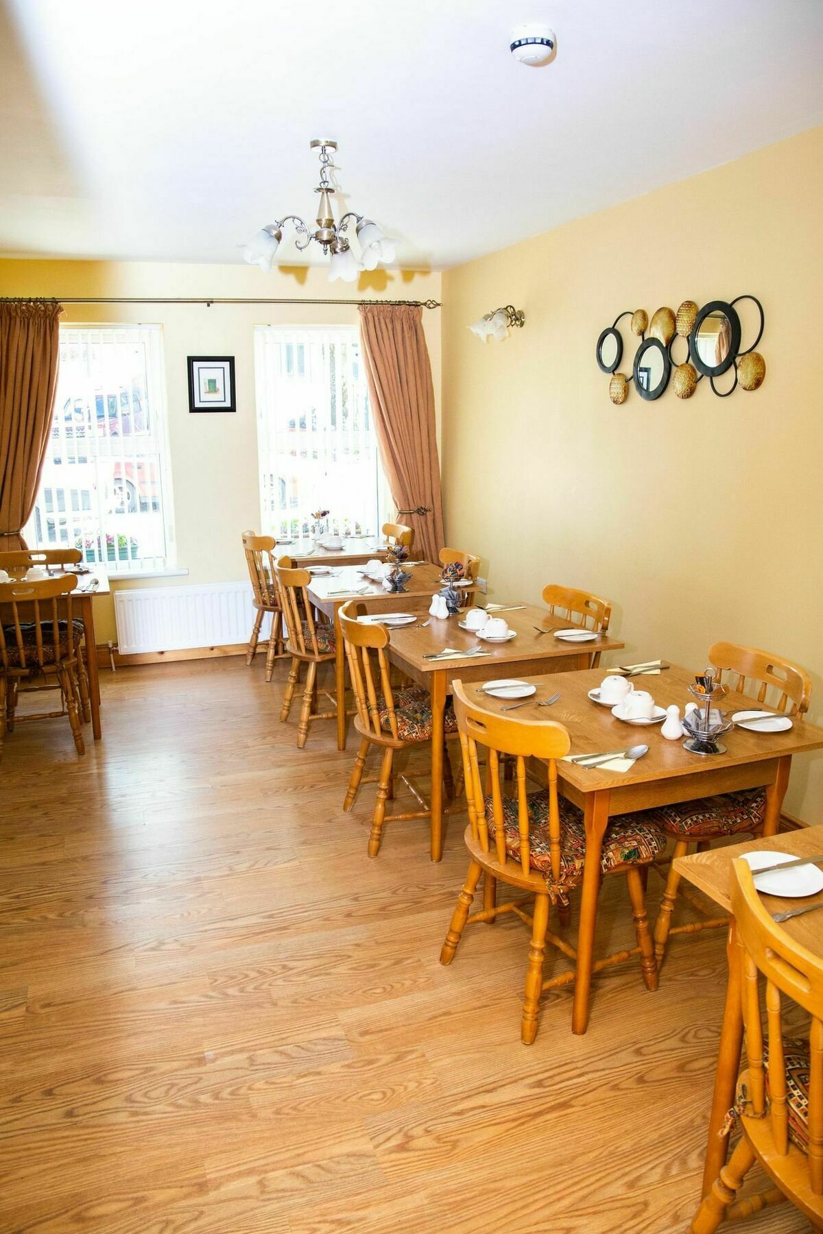 Groarty House/Manor Hotel Londonderry Buitenkant foto