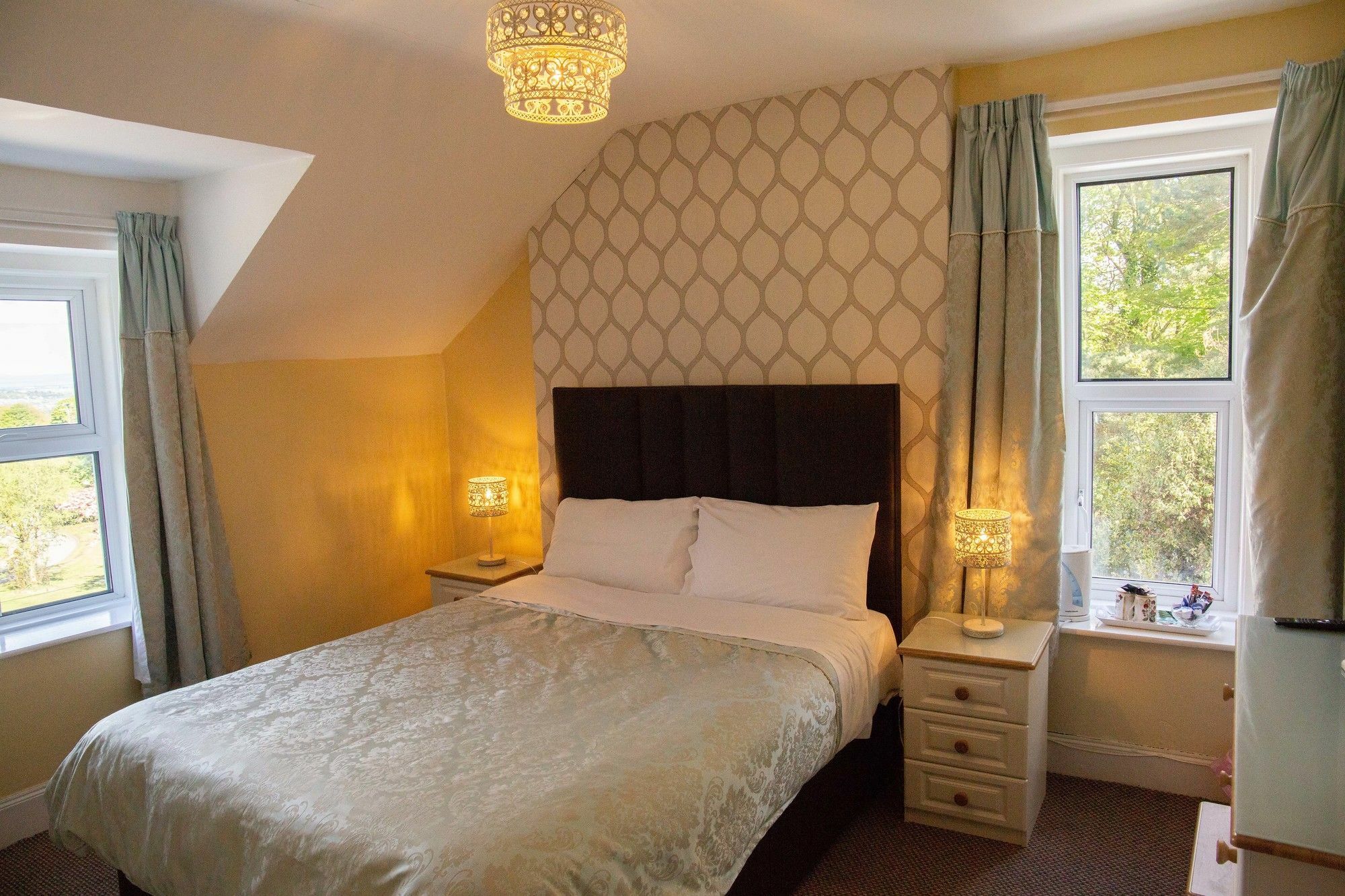 Groarty House/Manor Hotel Londonderry Buitenkant foto